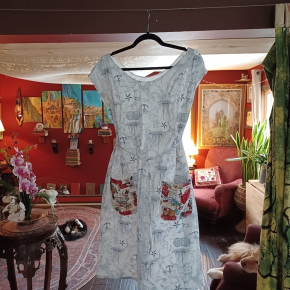 Travel Dress with ships and map print - Picture 2 of 6